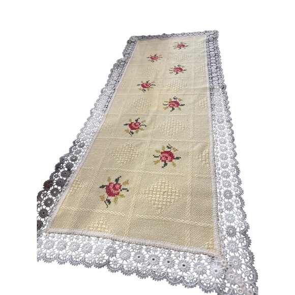 Embroidered lace Yellow white table runner 41.5" L X 17" W SKU 8667 - Picture 1 of 10